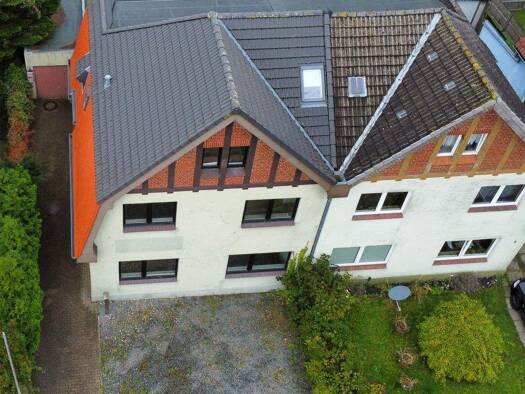 Doppelhaushälfte zum Kauf 265.000 € 6 Zimmer 172 m² 439 m² Grundstück frei ab sofort Husum 25813