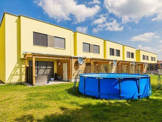 Reihenmittelhaus zur Miete 865 € 104,7 m² Pfaffenwiese 9/1 Haugsdorf 2054