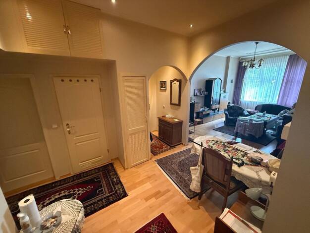 Wohnung zur Miete 1.249 € 4 Zimmer 98,6 m² 2. Geschoss frei ab 01.11.2026 Tempelhof Berlin 12105