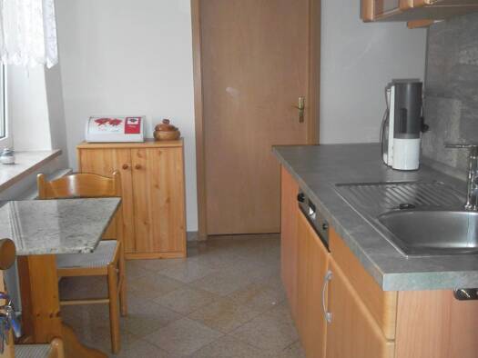 Wohnung zur Miete 450 € 3 Zimmer 54 m² Lungwitzer Straße 24 Glauchau 08371