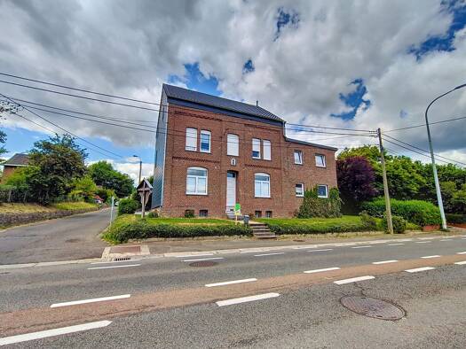 Mehrfamilienhaus zum Kauf provisionsfrei als Kapitalanlage geeignet 525.000 € 14 Zimmer 300 m² 573 m² Grundstück Neu-Moresnet 4721