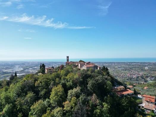 Rustico zum Kauf 245.000 € 5 Zimmer 112 m² 4 m² Grundstück frei ab sofort Pietrasanta 55045