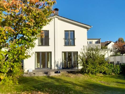 Einfamilienhaus zur Miete 2.600 € 5 Zimmer 157,5 m² frei ab 01.02.2026 Pinneberg 25421