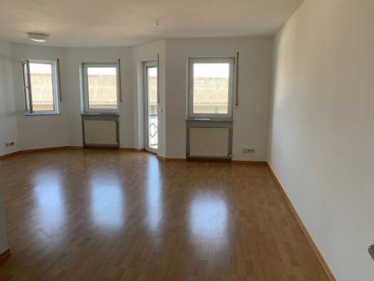 Wohnung zur Miete 720 € 3 Zimmer 77 m² Geschoss EG/1 frei ab sofort Alzheim Mayen 56727