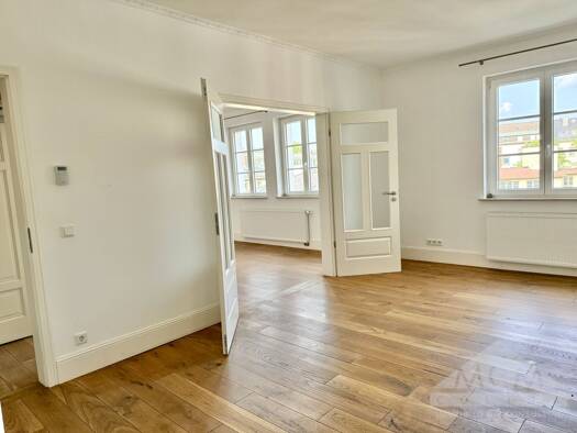 Wohnung zur Miete 1.990 € 3 Zimmer 93 m² 4. Geschoss frei ab sofort Nordend-West Frankfurt am Main 60318