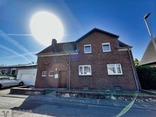 Einfamilienhaus zum Kauf 319.000 € 6 Zimmer 116 m² 807 m² Grundstück Kierdorf Erftstadt 50374