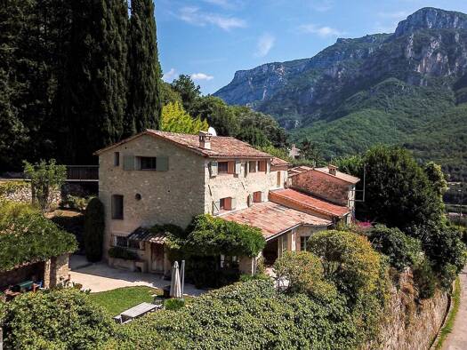 Einfamilienhaus zum Kauf 895.000 € 8 Zimmer 238 m² 4.920 m² Grundstück Le Bar-sur-Loup 06620