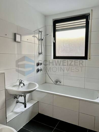 Wohnung zum Kauf 225.000 € 2 Zimmer 67,1 m² EG Obertürkheim Stuttgart 70329