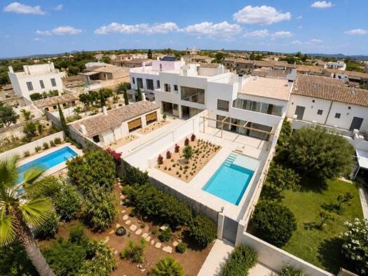 Chalet zum Kauf 2.300.000 € 4 Zimmer 311 m² 350 m² Grundstück ses Salines 07640