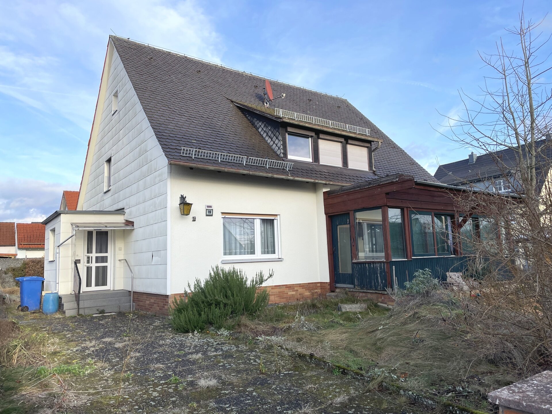 Mehrfamilienhaus zum Kauf 349.000 € 6 Zimmer 153 m²<br/>Wohnfläche 900 m²<br/>Grundstück Pyrbaum Pyrbaum 90602