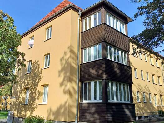 Wohnung zur Miete 483 € 3 Zimmer 76,6 m² 1. Geschoss Fritz-Reuter-Straße 34 Merseburg 06217