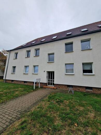Wohnung zur Miete 320 € 32,4 m² 1. Geschoss Alfred-Taube-Straße 7 1. OG links Kleindalzig Zwenkau 04442