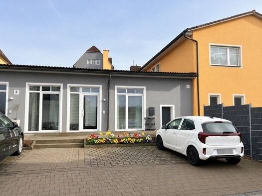 Wohnung zum Kauf 210.000 € 1 Zimmer 68,4 m² EG Holzbruckweg 2 Röttenbach Röttenbach 91187