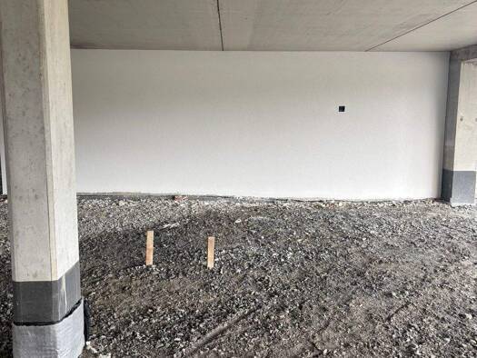 Außenstellplatz zur Miete - Erstbezug provisionsfrei 50 € Bäckerreut Tiefenbach 94113