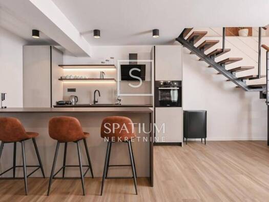 Haus zur Miete 3.000 € 5 Zimmer 130 m² Zamet, Rijeka Zamet