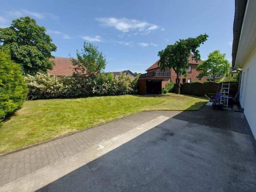 Einfamilienhaus zum Kauf 399.000 € 4 Zimmer 140 m² 677 m² Grundstück Thüle Salzkotten 33154