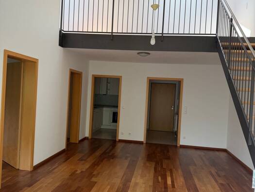 Wohnung zur Miete 880 € 2,5 Zimmer 73 m² Geschoss 2/2 frei ab sofort Mühldorf Mühldorf a.Inn 84453