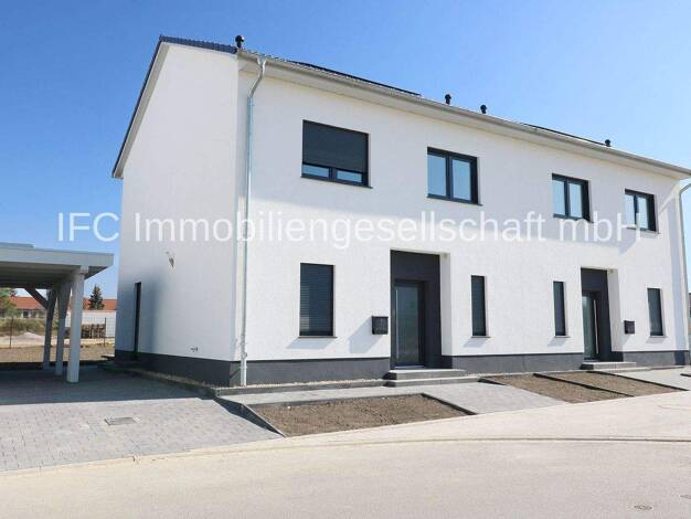 Doppelhaushälfte zum Kauf provisionsfrei 465.000 € 4 Zimmer 133 m² 392 m² Grundstück Kochstedt Dessau-Roßlau 06847