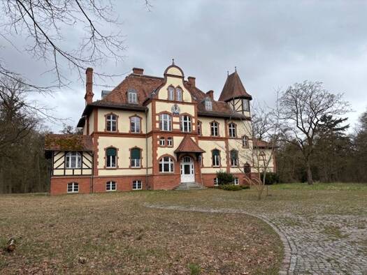 Sonstiges zum Kauf als Kapitalanlage geeignet 850.000 € 1 Zimmer 1.145 m² 46.191 m² Grundstück Mahlitz Schollene 14715