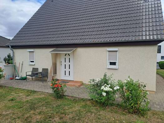 Einfamilienhaus zum Kauf 265.000 € 5 Zimmer 110 m² 558 m² Grundstück frei ab sofort Am Schweineanger 11 Salbke Salbke 39122