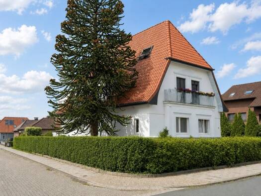 Mehrfamilienhaus zum Kauf 369.000 € 7 Zimmer 201 m² 552 m² Grundstück Varel Varel 26316