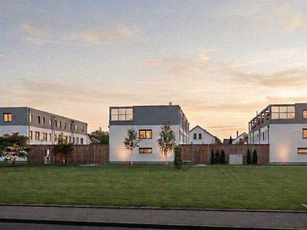 Reihenmittelhaus zum Kauf provisionsfrei 865.000 € 5 Zimmer 150 m² 210 m² Grundstück Peter u. Paul Landshut 84028