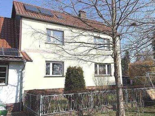 Einfamilienhaus zum Kauf 130.000 € 6 Zimmer 140 m² 893 m² Grundstück frei ab sofort Roßleben 06571