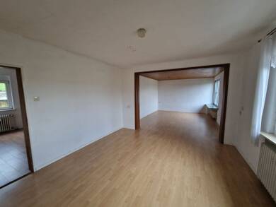 Wohnung zur Miete 550 € 2,5 Zimmer 89 m² Geschoss 1/2 frei ab sofort Röhrenfurth Melsungen 34212