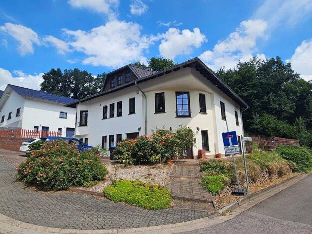 Mehrfamilienhaus zum Kauf 595.000 € 8 Zimmer 320 m² 1.090 m² Grundstück Wadgassen 66787
