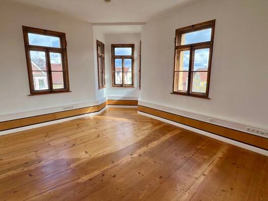 Bürofläche zur Miete 786 € 3 Zimmer Hemau 93155