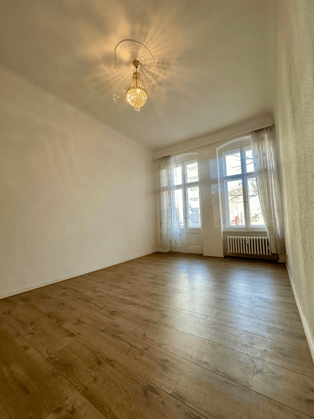 Apartment zum Kauf 390.000 € 2 Zimmer 70,5 m²<br/>Wohnfläche 1.<br/>Geschoss Charlottenburg Berlin 10585