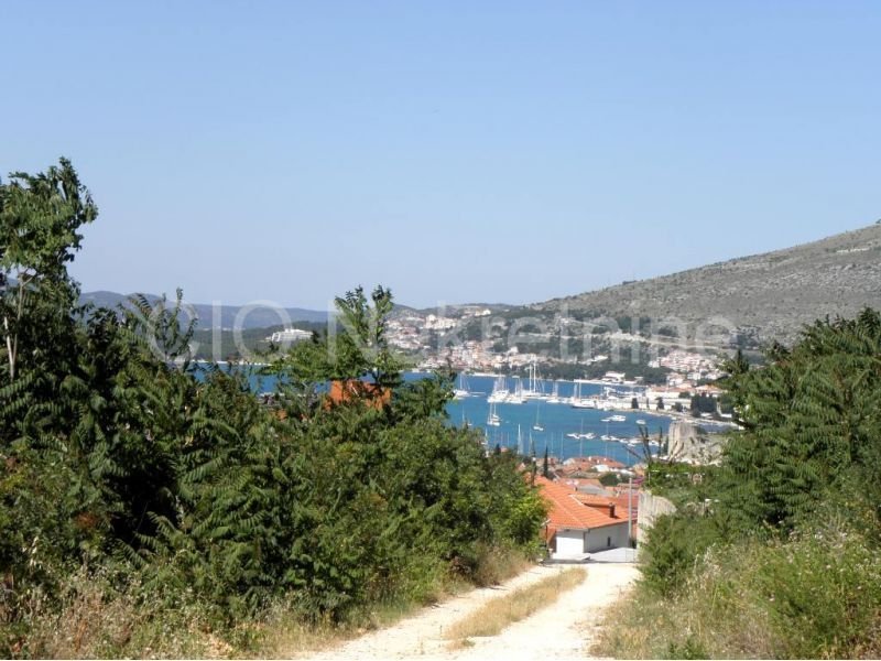 Land-/Forstwirtschaft zum Kauf 3.460.600 € Trogir center