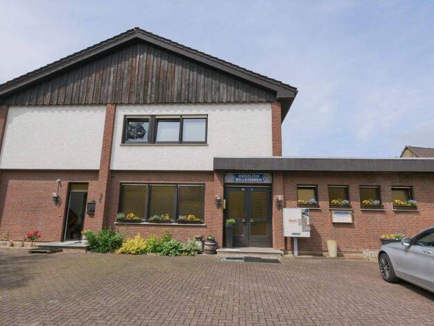 Haus zum Kauf 175.000 € 12 Zimmer 109 m² 1.300 m² Grundstück Daseburg Warburg 34414