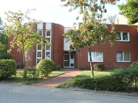 Wohnung zur Miete nur mit Wohnberechtigungsschein 597 € 3 Zimmer 99,7 m² 1. Geschoss frei ab 01.11.2026 Hasenberg 6 Uelzen Uelzen 29525