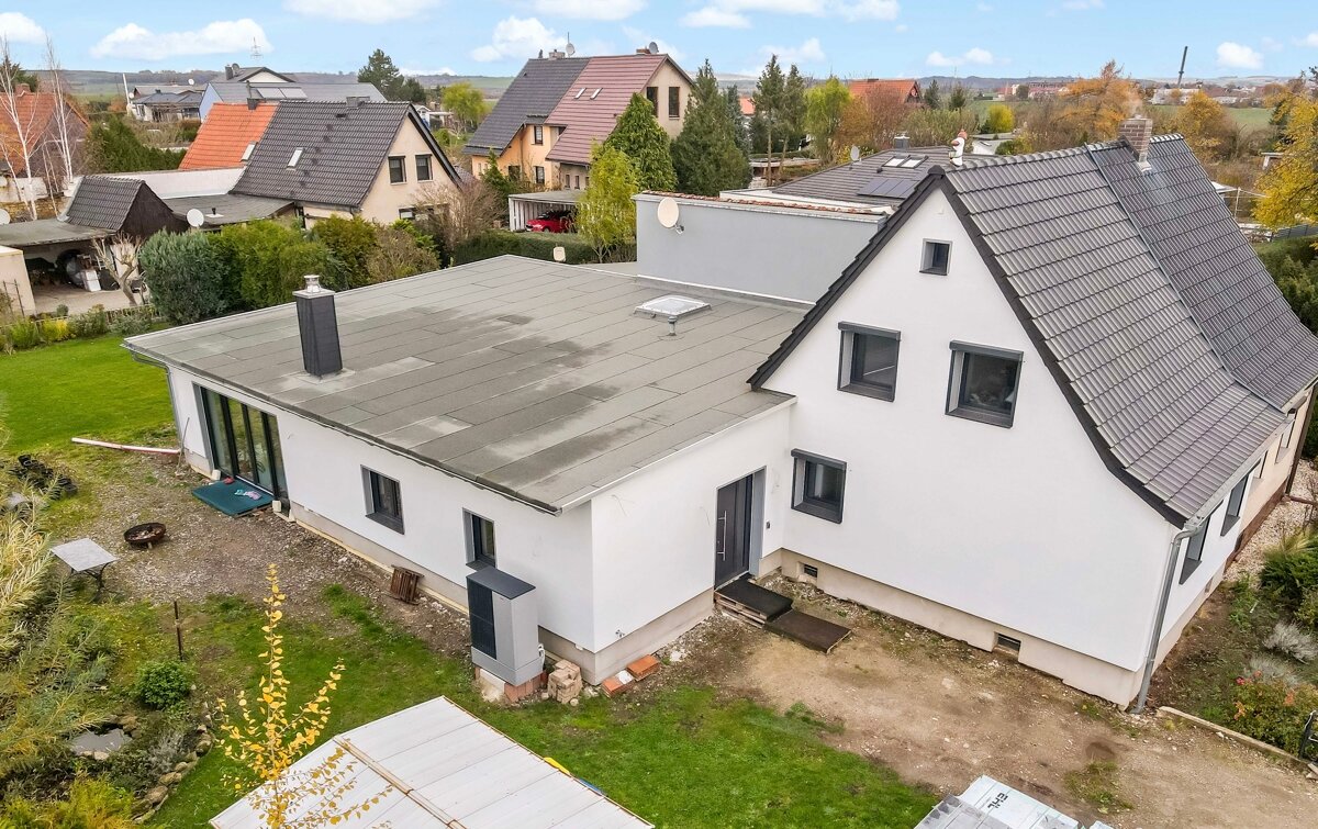 Doppelhaushälfte zum Kauf 599.000 € 6 Zimmer 181 m²<br/>Wohnfläche 927 m²<br/>Grundstück Dölau Halle / Dölau 06120