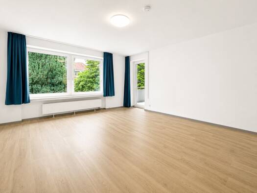 Mehrfamilienhaus zum Kauf 649.000 € 19 Zimmer 477 m² 1.043 m² Grundstück Ingeln-Oesselse Laatzen 30880