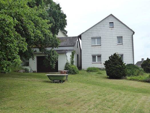 Einfamilienhaus zum Kauf 95.000 € 7 Zimmer 148 m² 788 m² Grundstück Neuhaus Selbitz 95152