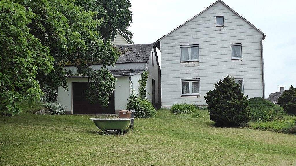 Einfamilienhaus zum Kauf 95.000 € 7 Zimmer 148 m² 788 m² Grundstück Neuhaus Selbitz 95152