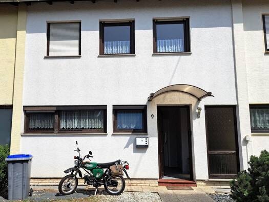 Haus zum Kauf 189.000 € 4 Zimmer 100 m² 210 m² Grundstück frei ab sofort Ahrweg 9 Hilbringen Merzig 66663