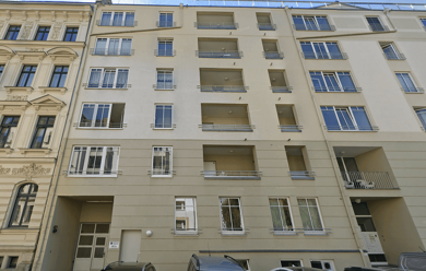 Tiefgaragenstellplatz zur Miete 70 € August-Bebel-Straße 25 Südvorstadt Leipzig 04275