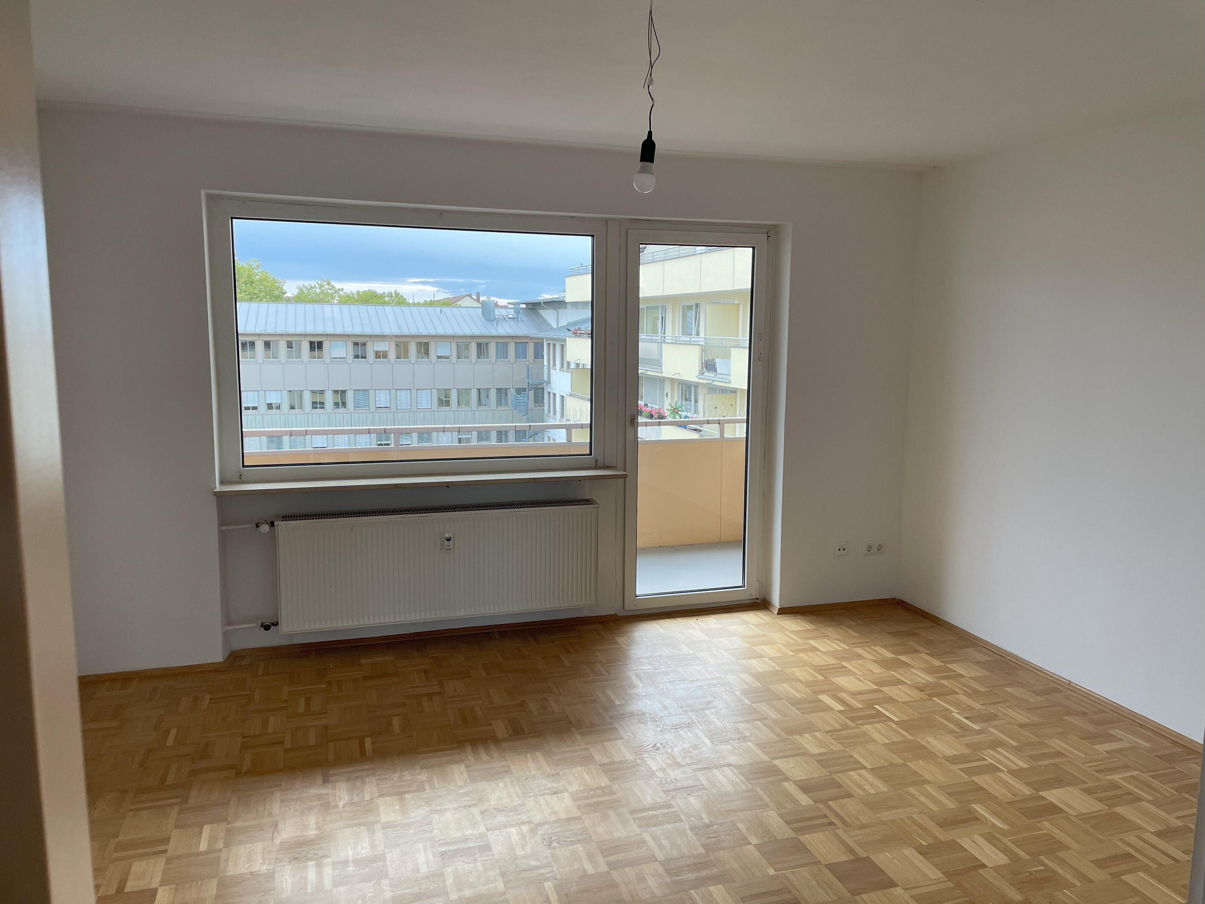 Wohnung zur Miete 498 € 2 Zimmer 54,1 m²<br/>Wohnfläche 4.<br/>Geschoss ab sofort<br/>Verfügbarkeit Sonnenstraße 14 Südstadt 42 Fürth 90763