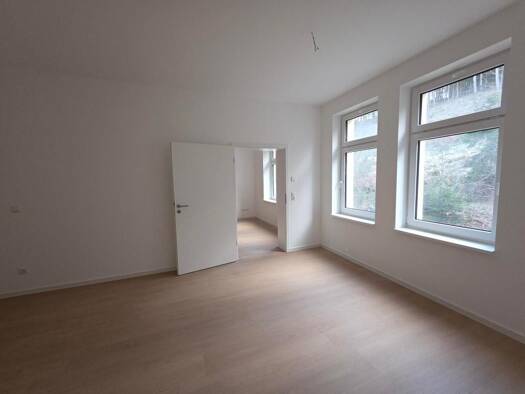 Wohnung zur Miete - Erstbezug 795 € 2 Zimmer 76 m² frei ab sofort Elgersburg 98693