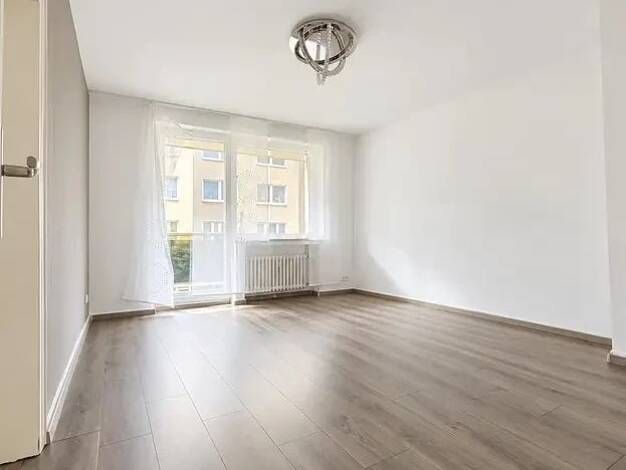 Wohnung zur Miete 650 € 3 Zimmer 80 m² 1. Geschoss St.-Anton-Straße 9 Cracau Krefeld 47799