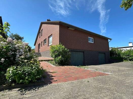 Einfamilienhaus zum Kauf 348.000 € 8 Zimmer 208 m² 923 m² Grundstück Weener 26826