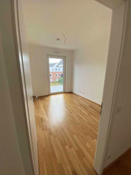 Wohnung zur Miete 700 € 3 Zimmer 89 m²<br/>Wohnfläche ab sofort<br/>Verfügbarkeit Linderfeldstraße 14 42579 Mettmann Stadtkern - Süd / Nonnenbruch Heiligenhaus 42579