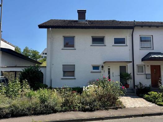 Einfamilienhaus zum Kauf 560.000 € 5 Zimmer 120 m² 1.564 m² Grundstück Neuenburg Neuenburg am Rhein 79395