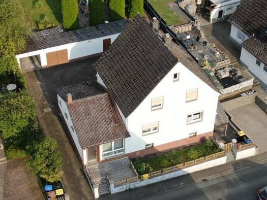 Mehrfamilienhaus zum Kauf 200.000 € 5 Zimmer 136 m² 1.000 m² Grundstück Niederquembach Schöffengrund 35641