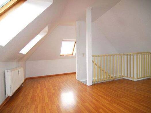 Maisonette zur Miete 460 € 3 Zimmer 61,7 m² 4. Geschoss frei ab 01.02.2026 Carolastraße 28 Innenstadt Zwickau 08056