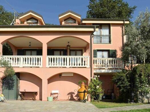 Haus zum Kauf 730.000 € 220 m² Alassio 17021
