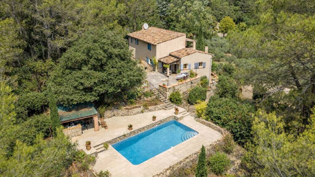 Einfamilienhaus zum Kauf 3.000.000 € 427 m² 260.000 m² Grundstück SALERNES 83690